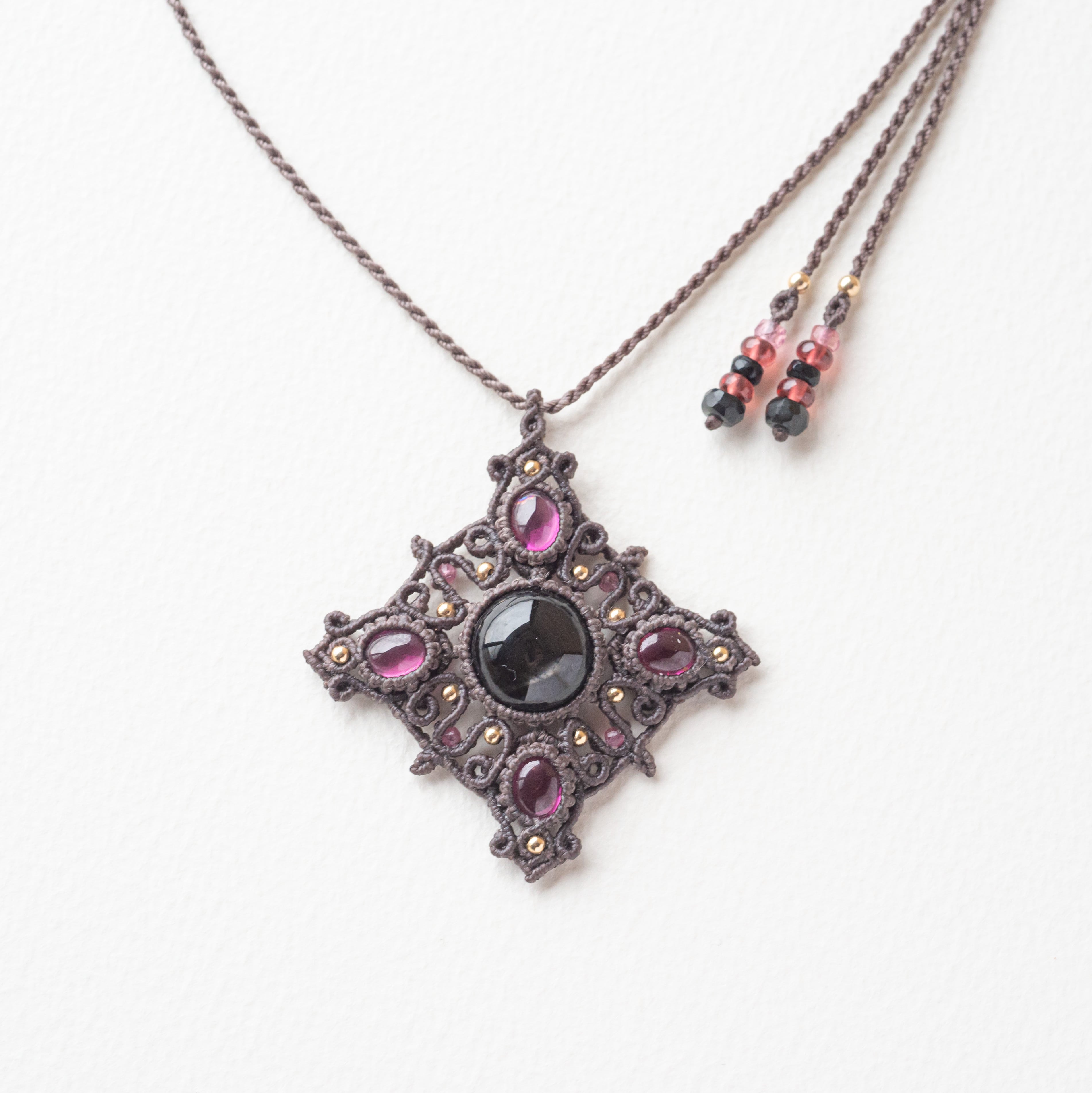 ガーネット | SHANTi WALA