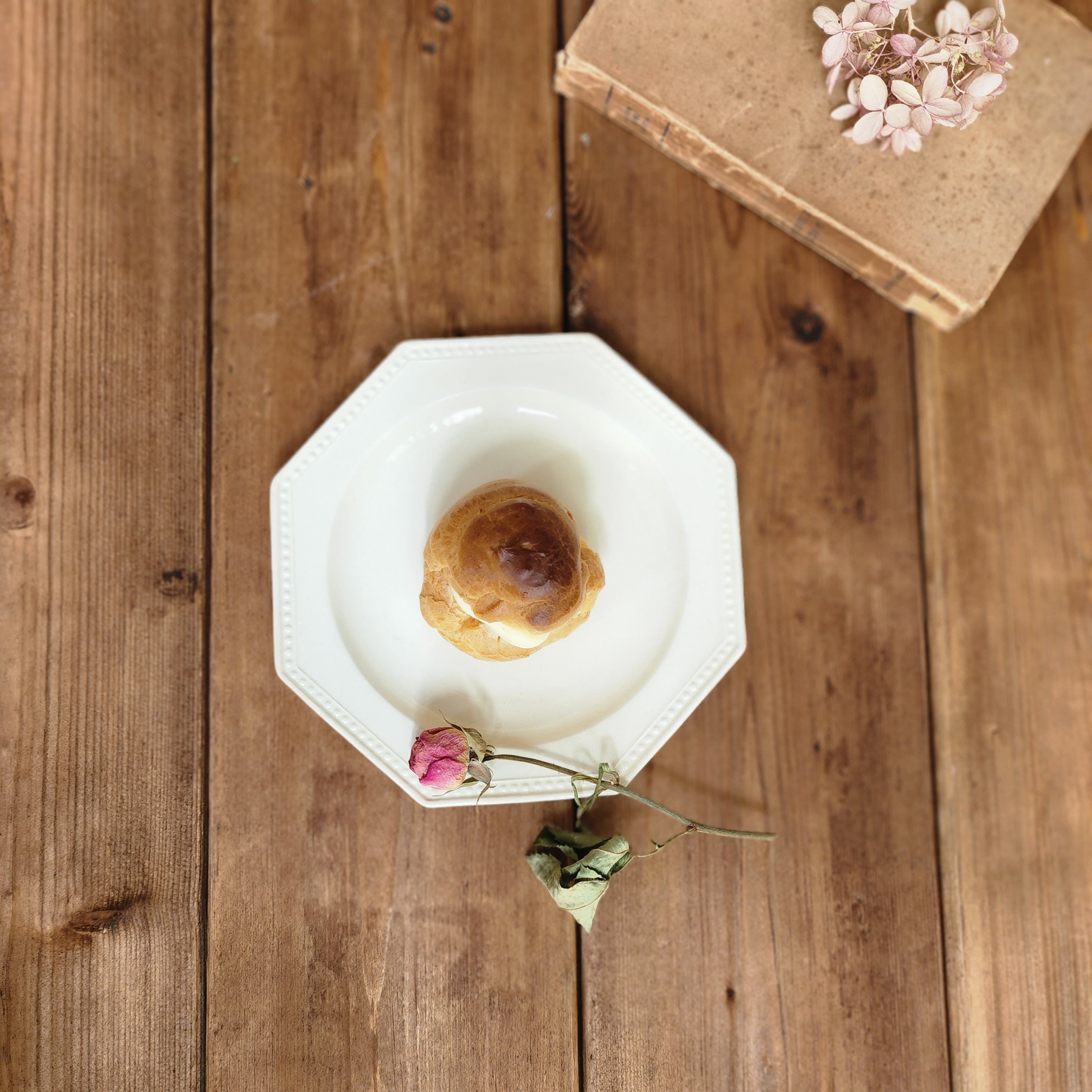 クレイユ・エ・モントロー オクトゴナル デザートプレート | デザート