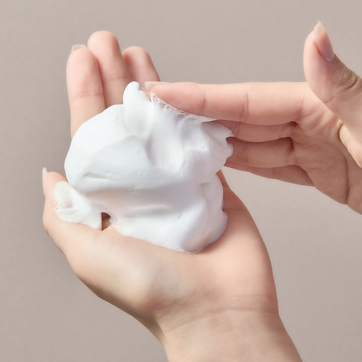 ホイップフォームフェイシャルウォッシュ | BORDER FREE cosmetics