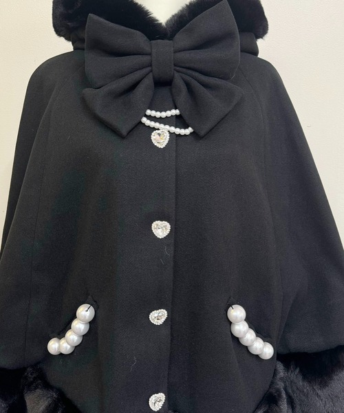 セール】リボン付きボリュームファーフードケープコート（ポンチョ