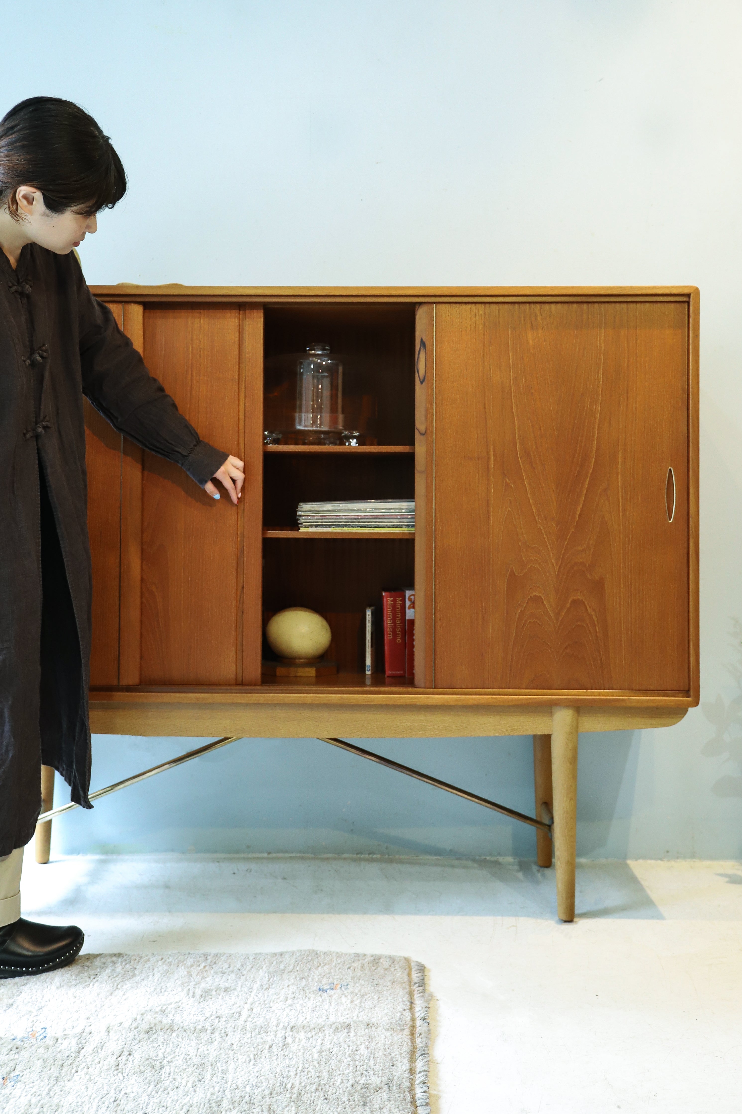 Danish Vintage High Sideboard/デンマークヴィンテージ サイドボード