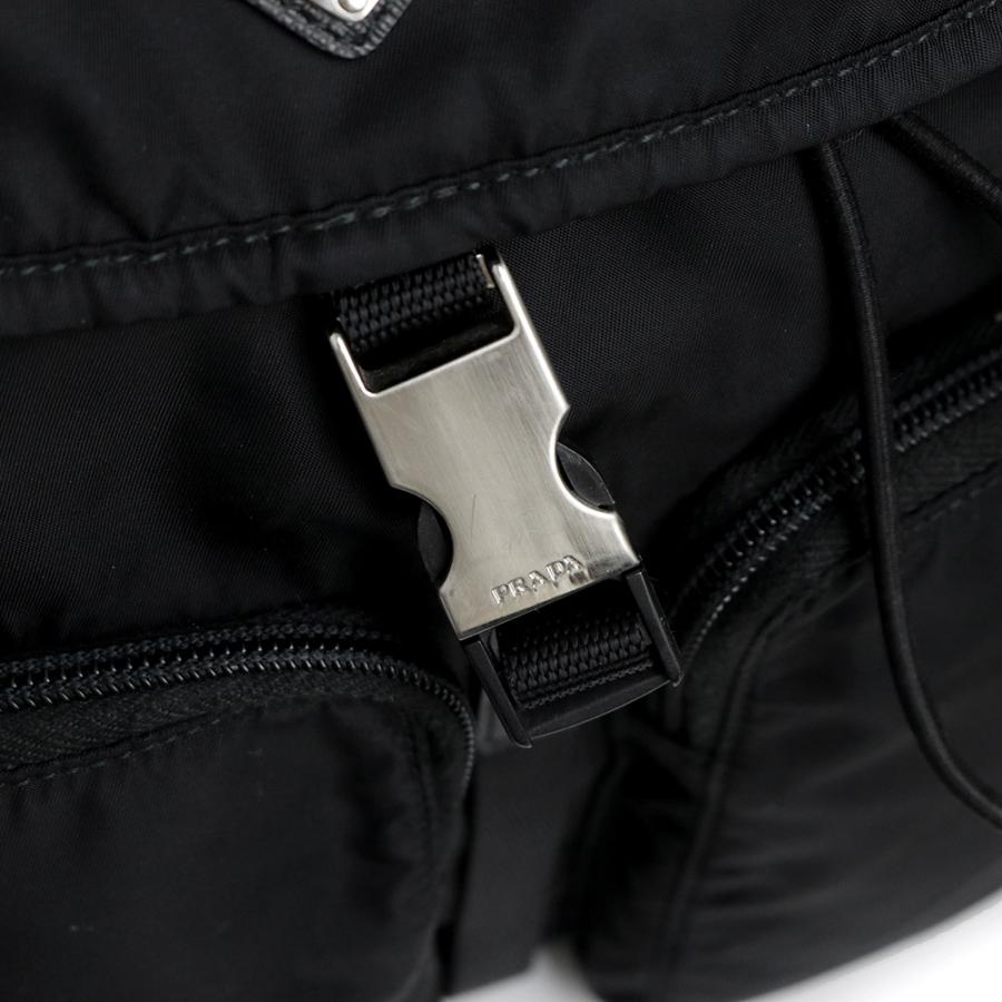 PRADA（プラダ） （中古）プラダ 三角ロゴプレート リュック