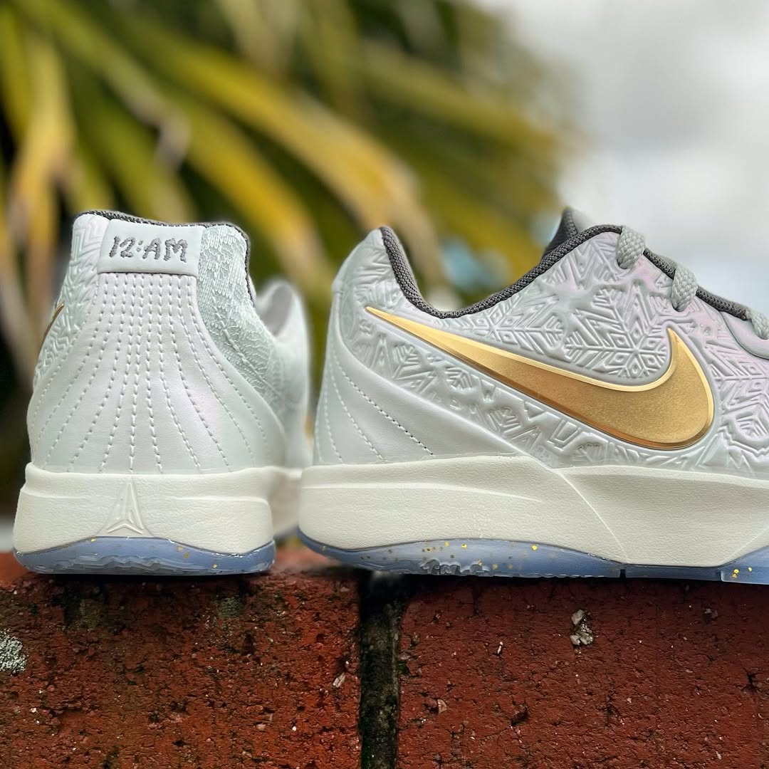 NIKE JA 2 GS 'TREE TOP' 'CHRISTMAS' ナイキ ジャ 2 ジャ モラント