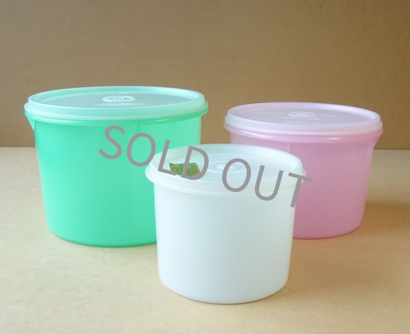 SHOP偶然と必然の間 タッパーウェア キャニスター 三種セット ビンテージ