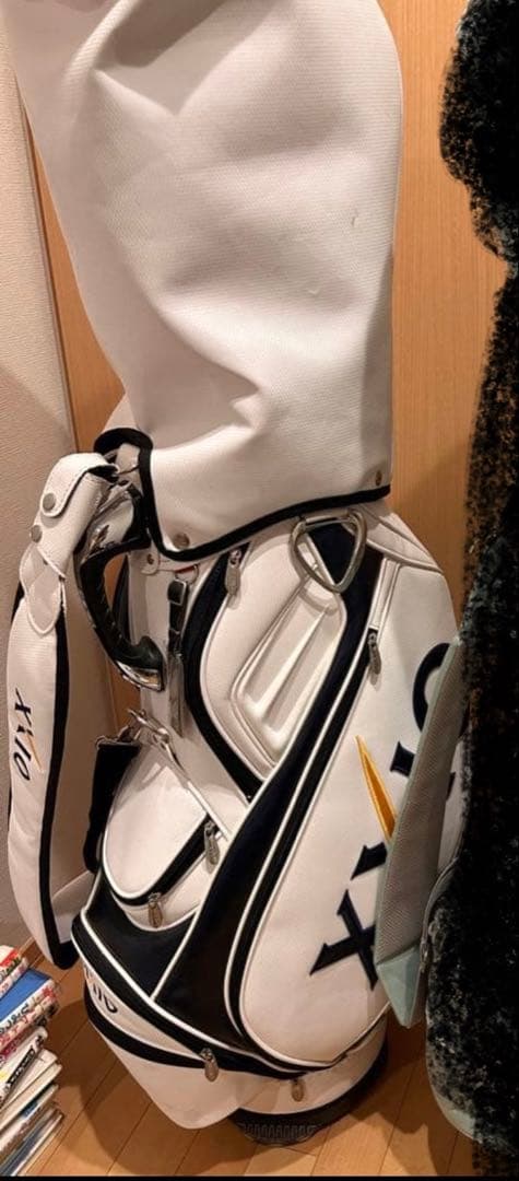 ‼️お得‼️ゴルフクラブセット&バッグ&小物　XXIO Amazon.co.jp: 【中古】ゴルフクラブセット メンズ ゼクシオ XXIO 12